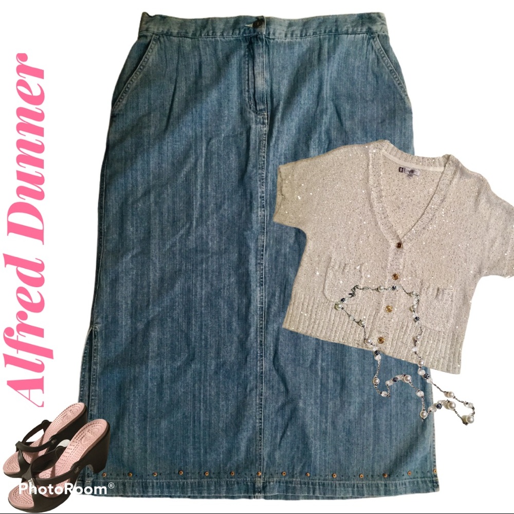 Alfred Dunner lightweight Jean Skirt.